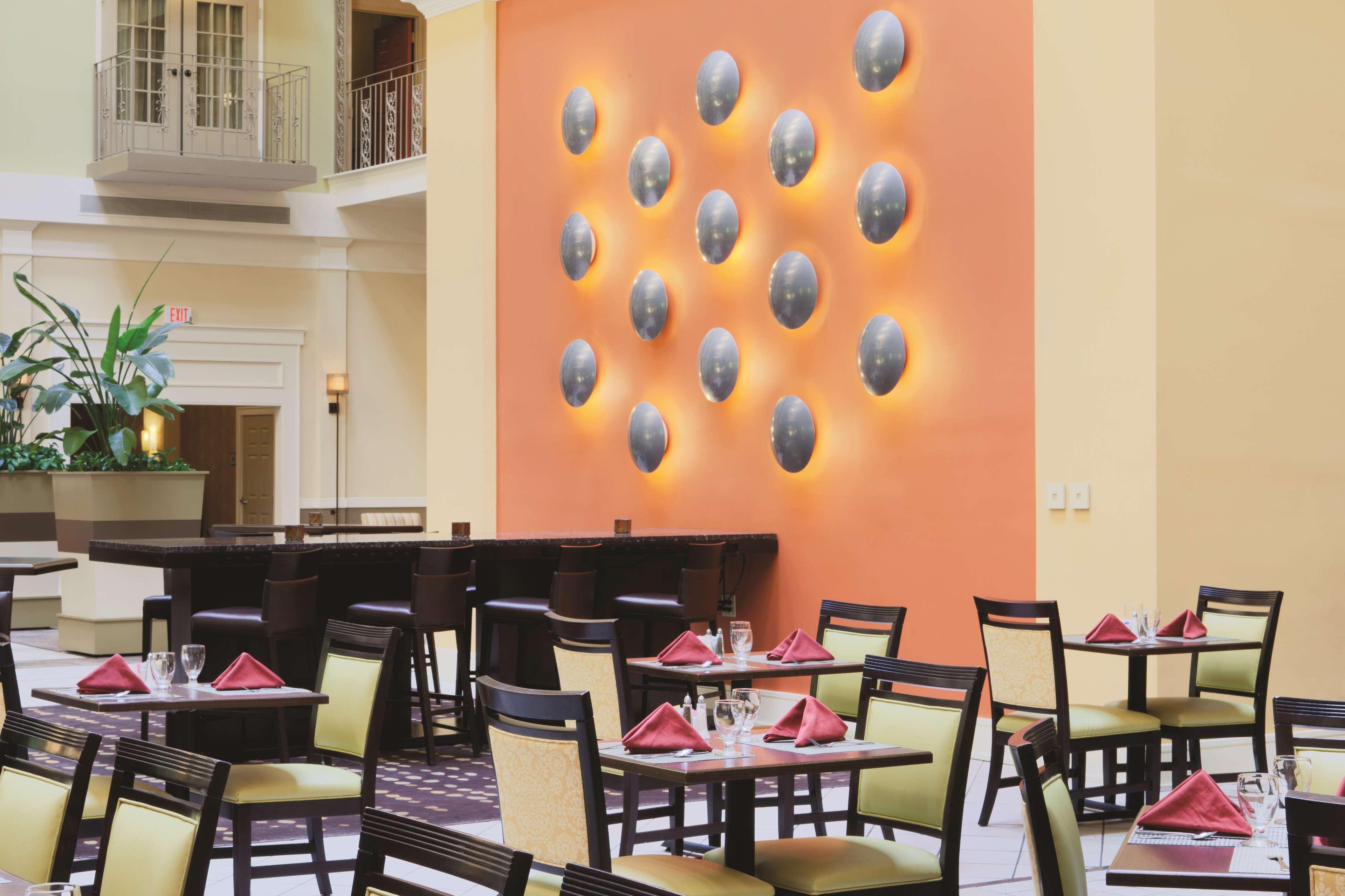 Doubletree Suites By Hilton At The Battery Atlanta Smyrna Esterno foto