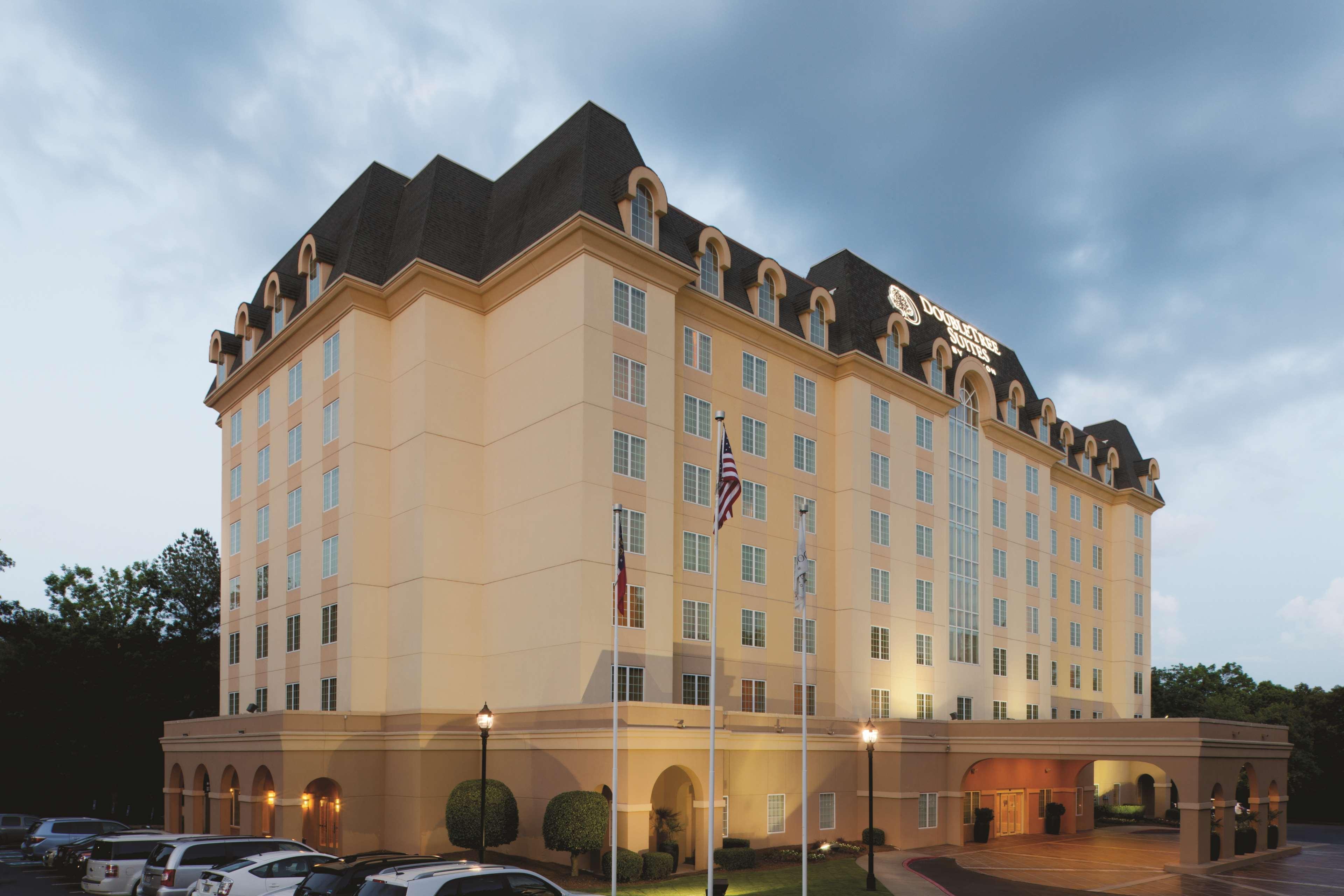 Doubletree Suites By Hilton At The Battery Atlanta Smyrna Esterno foto