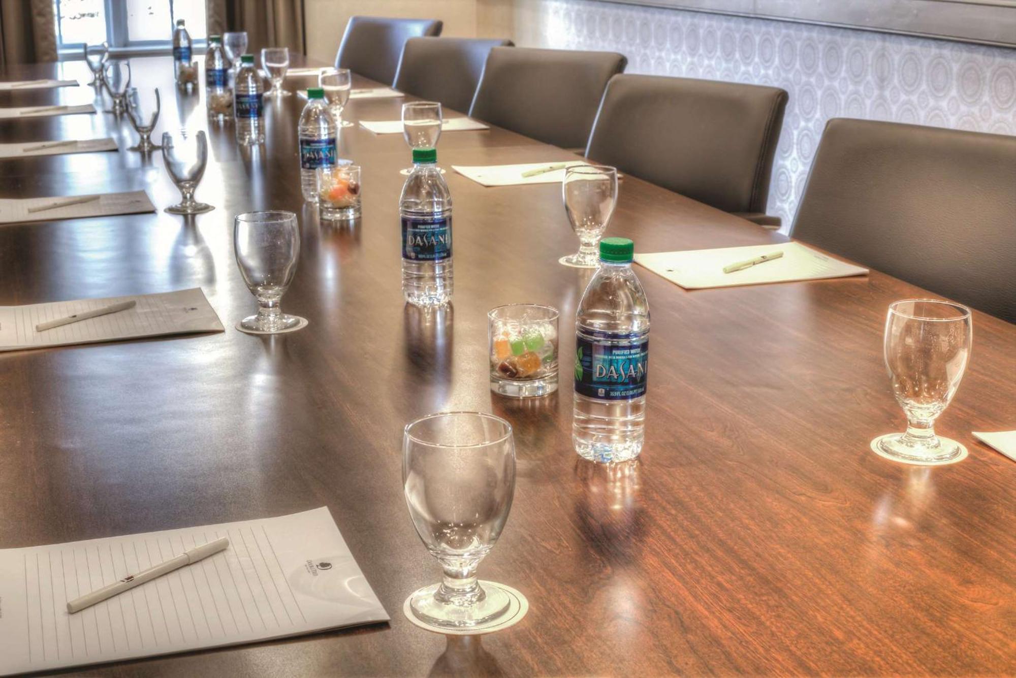 Doubletree Suites By Hilton At The Battery Atlanta Smyrna Esterno foto
